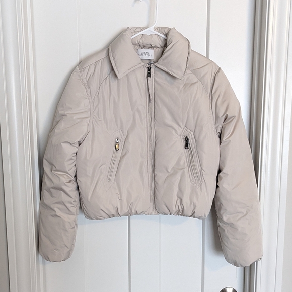 NWT Urban Outfitters Uo Femme Cropped Puffer Jacket sz S - Picture 2 of 7